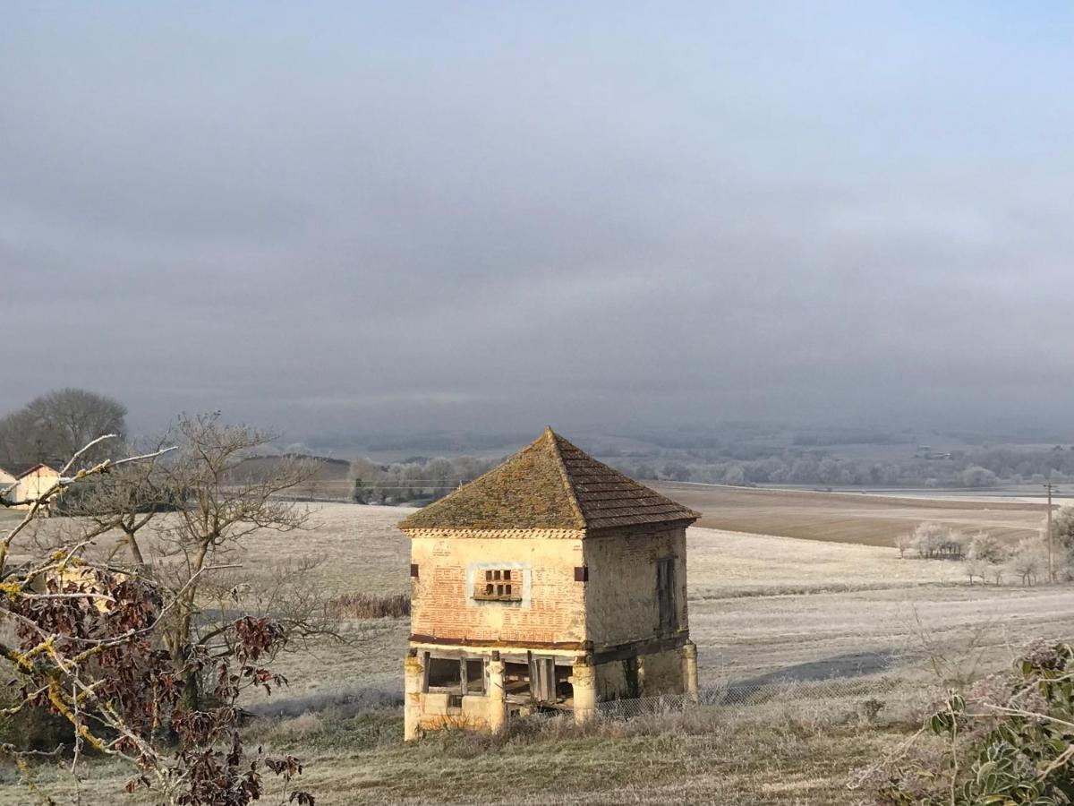 B&B La Commanderie De Lachapelle Lachapelle  ภายนอก รูปภาพ